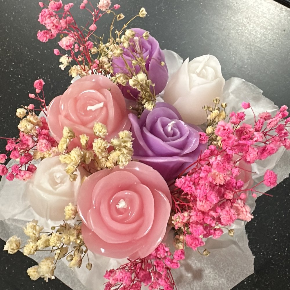 Ramo de rosas de cera